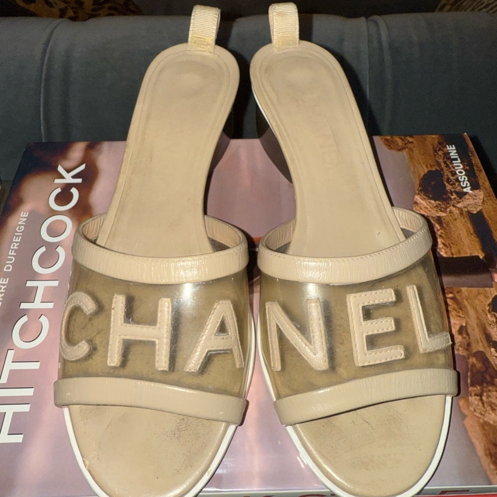 CHANEL Rare Transparent Sandals 2019 size 37